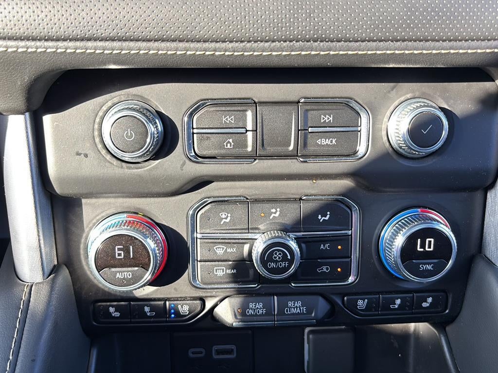 2023 GMC Yukon SLT