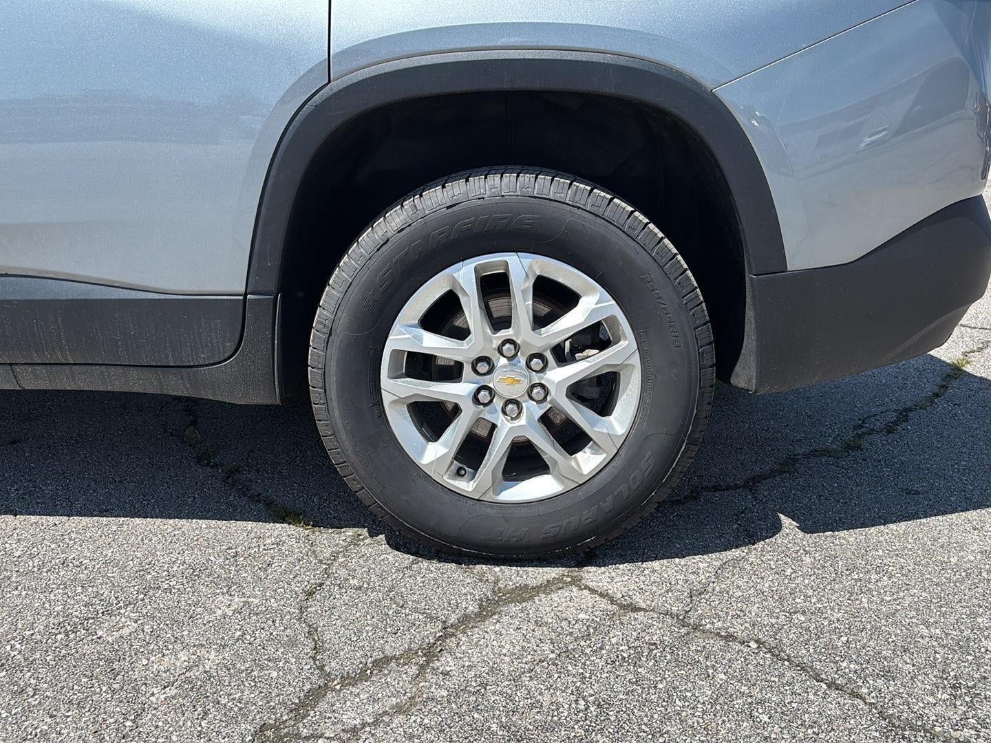 2023 Chevrolet Traverse LS