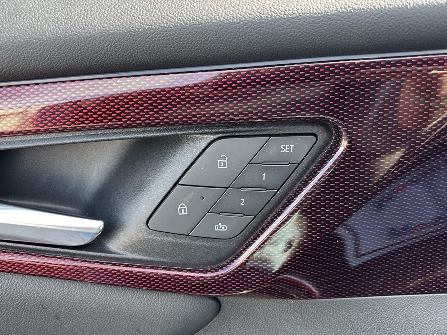 2024 Chevrolet TRAVERSE Base