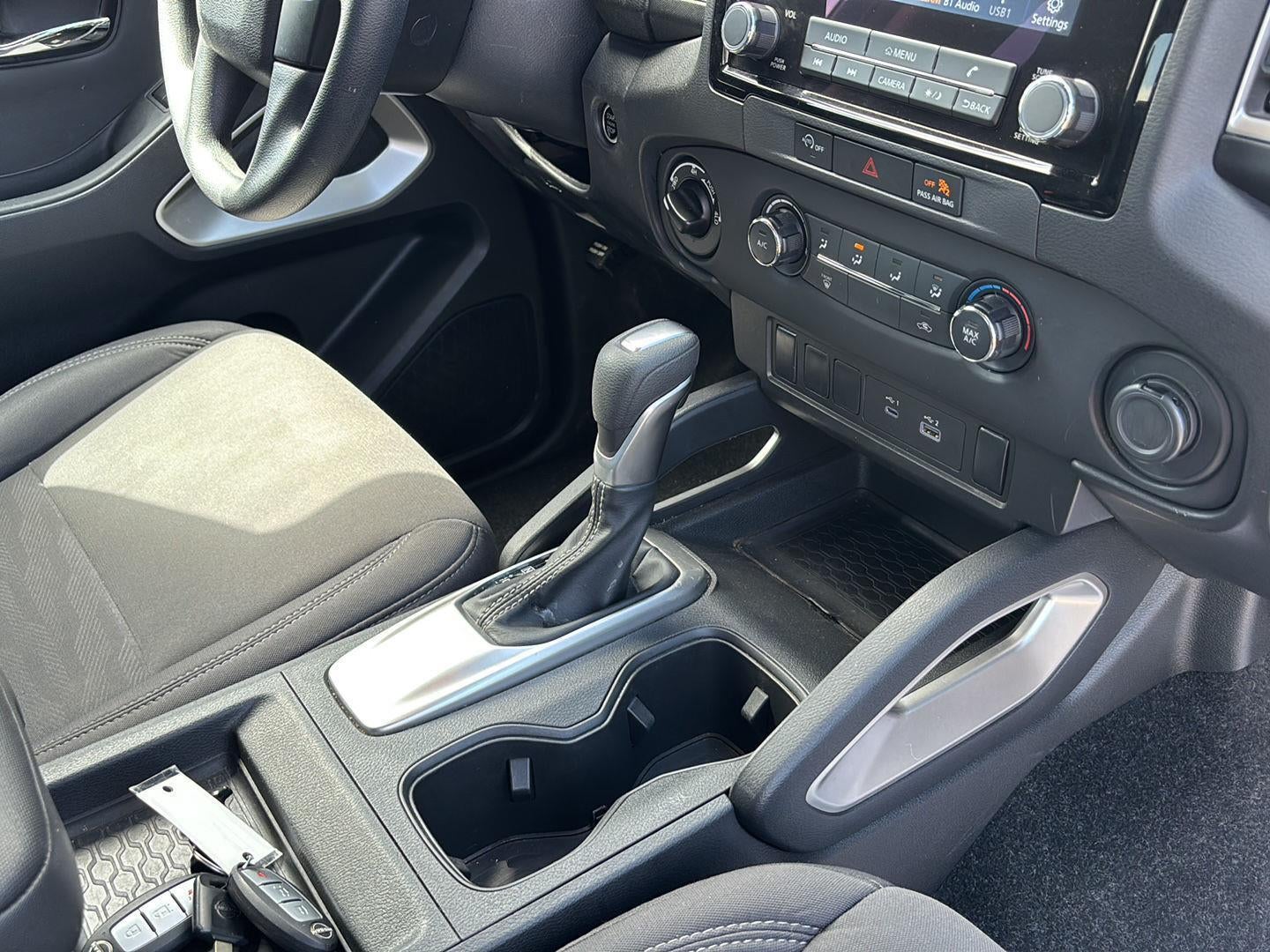 2024 Nissan Frontier SV