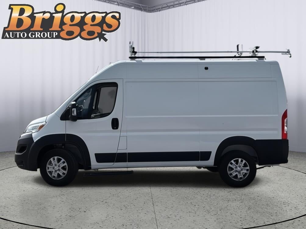 2025 RAM ProMaster Cargo Van SLT