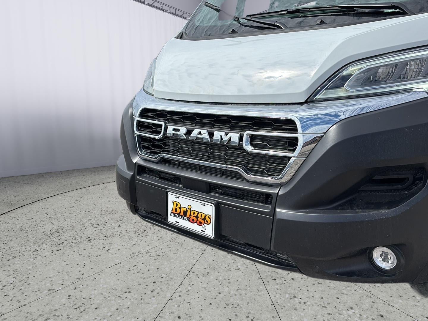 2025 RAM ProMaster Cargo Van SLT