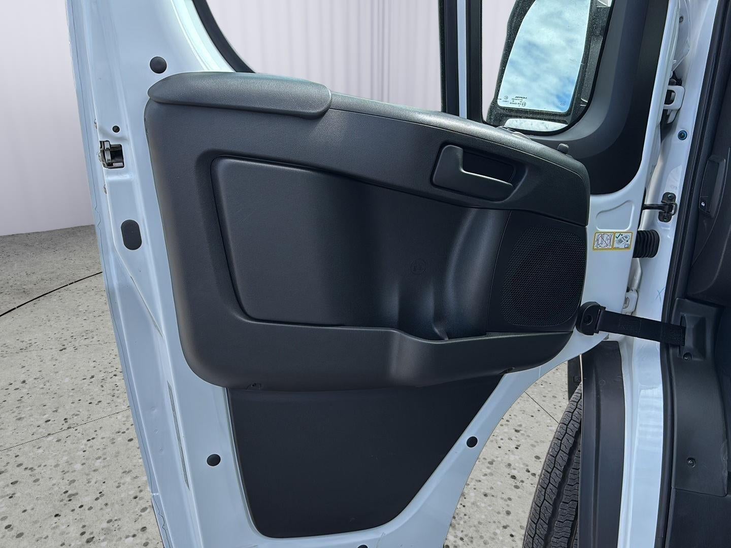 2025 RAM ProMaster Cargo Van SLT