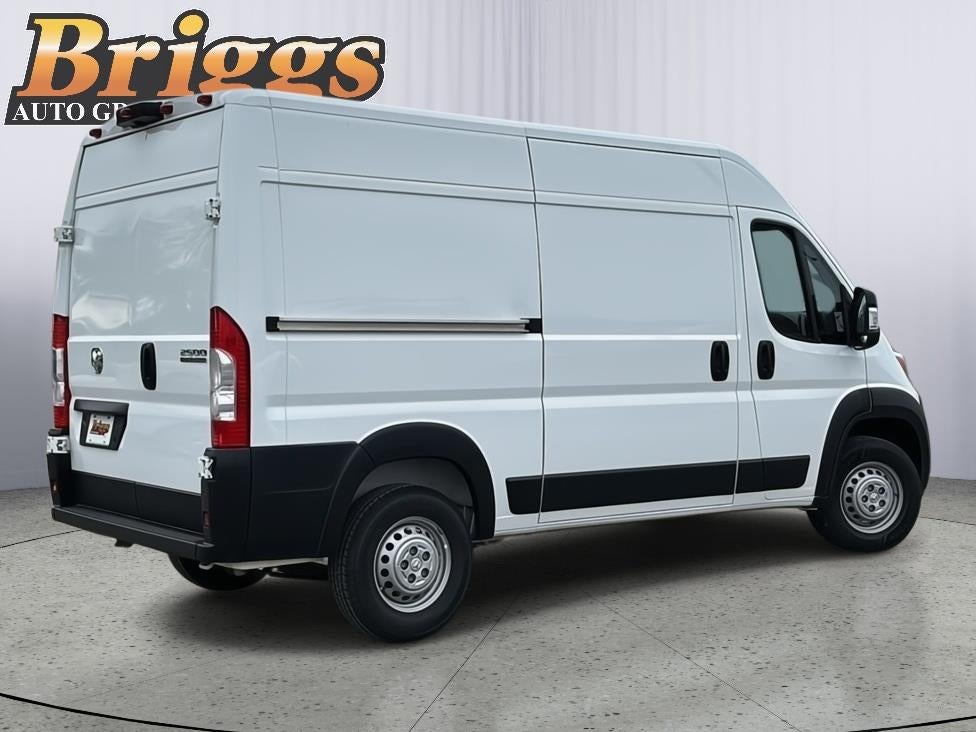 2025 RAM ProMaster Cargo Van Tradesman