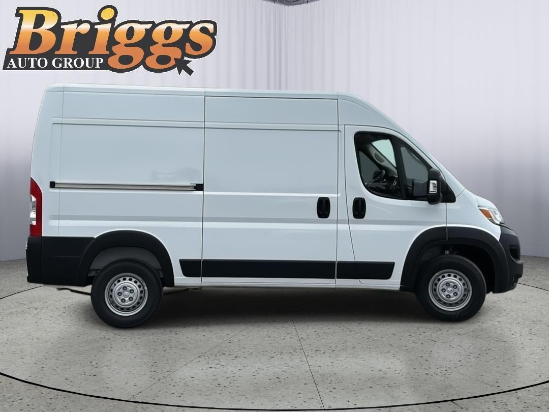 2025 RAM ProMaster Cargo Van Tradesman
