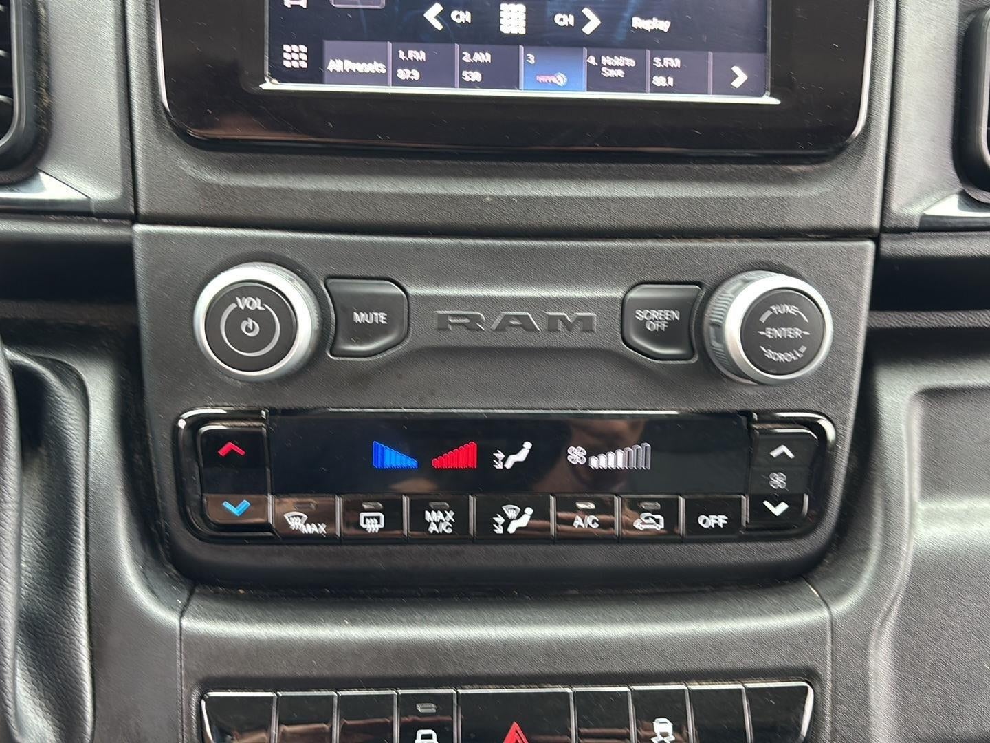 2025 RAM ProMaster Cargo Van Tradesman