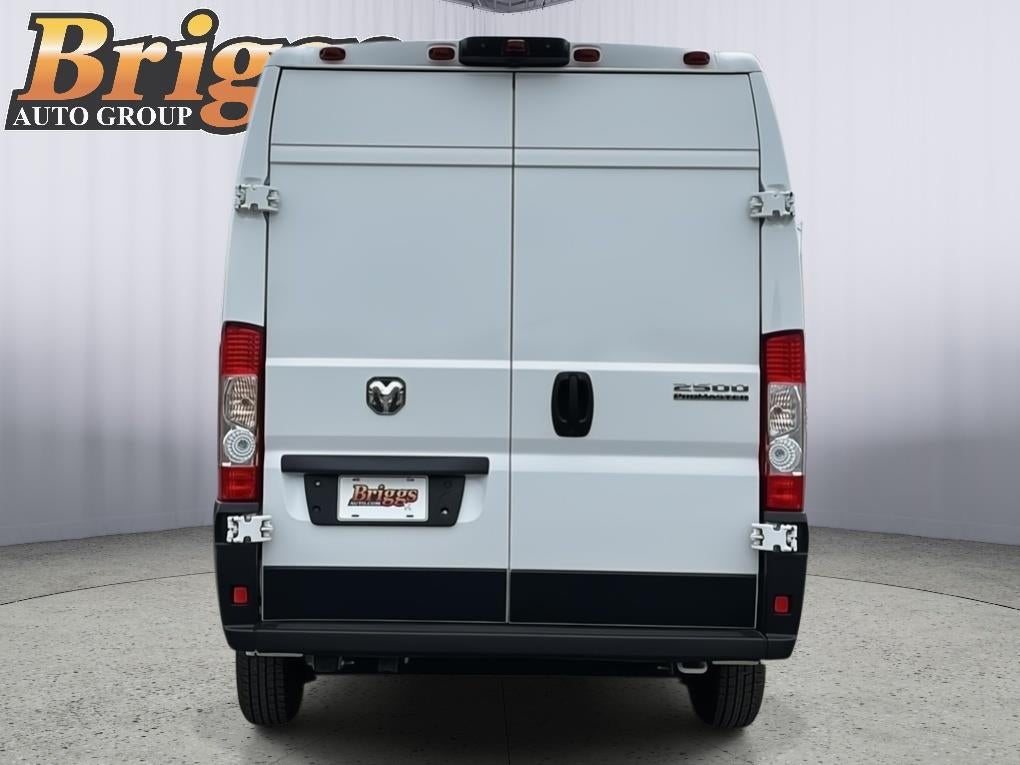 2025 RAM ProMaster Cargo Van Tradesman