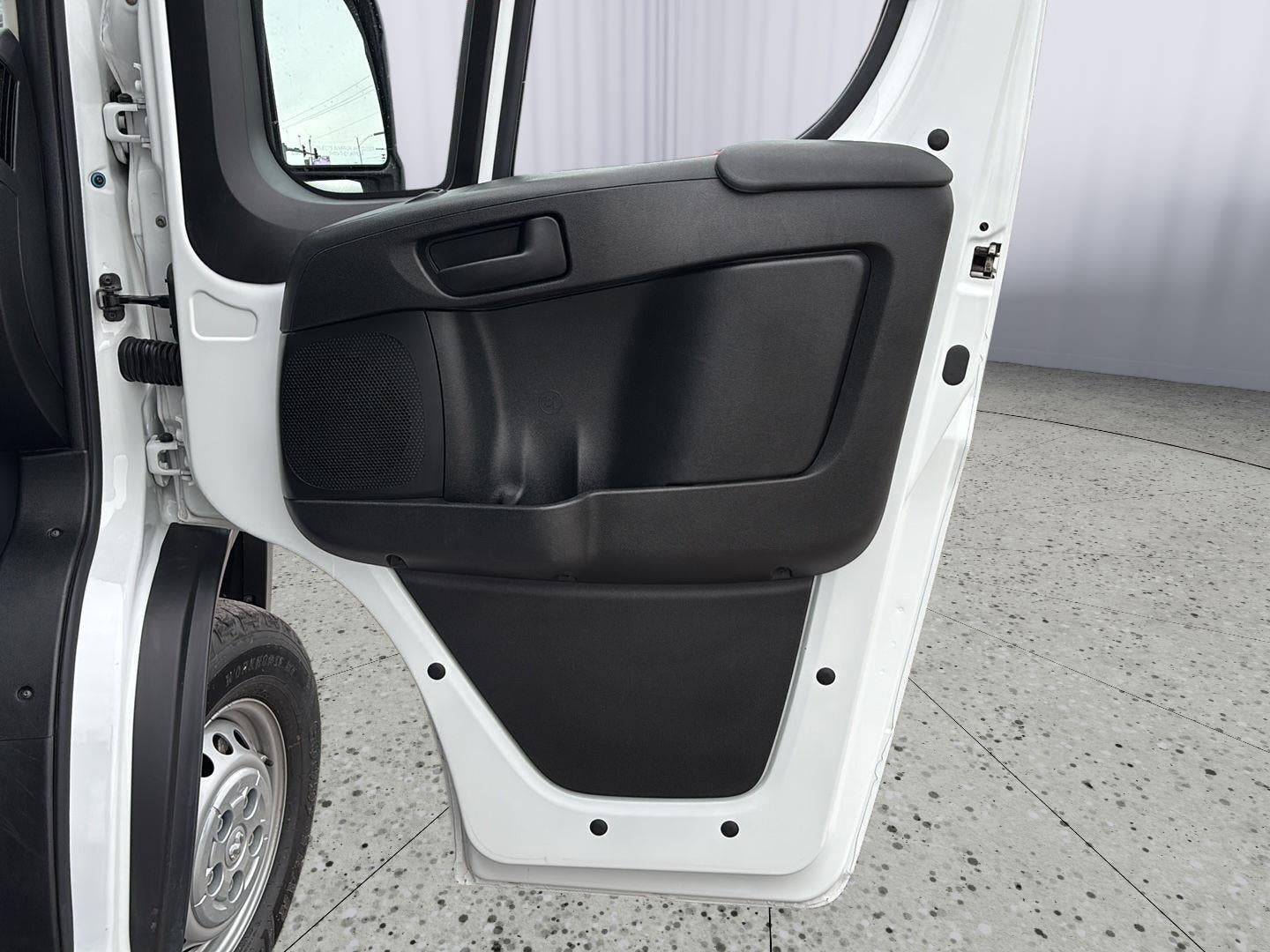 2025 RAM ProMaster Cargo Van Tradesman