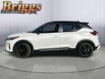 2022 Nissan Kicks SR