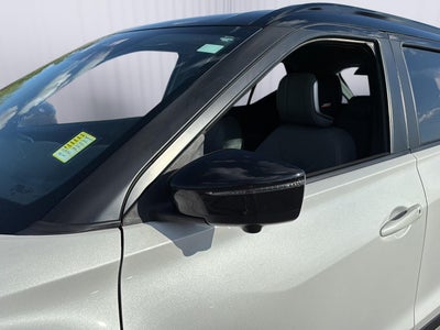 2022 Nissan Kicks SR