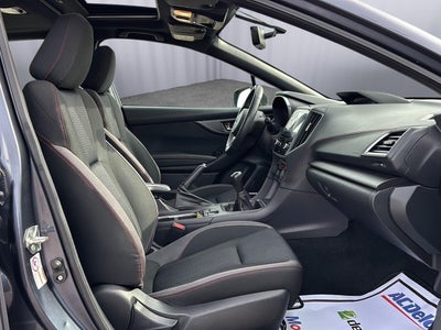 2017 Subaru IMPREZA Base