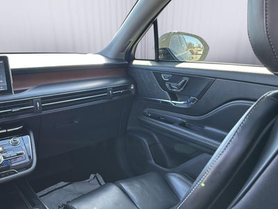 2022 Lincoln CORSAIR Base