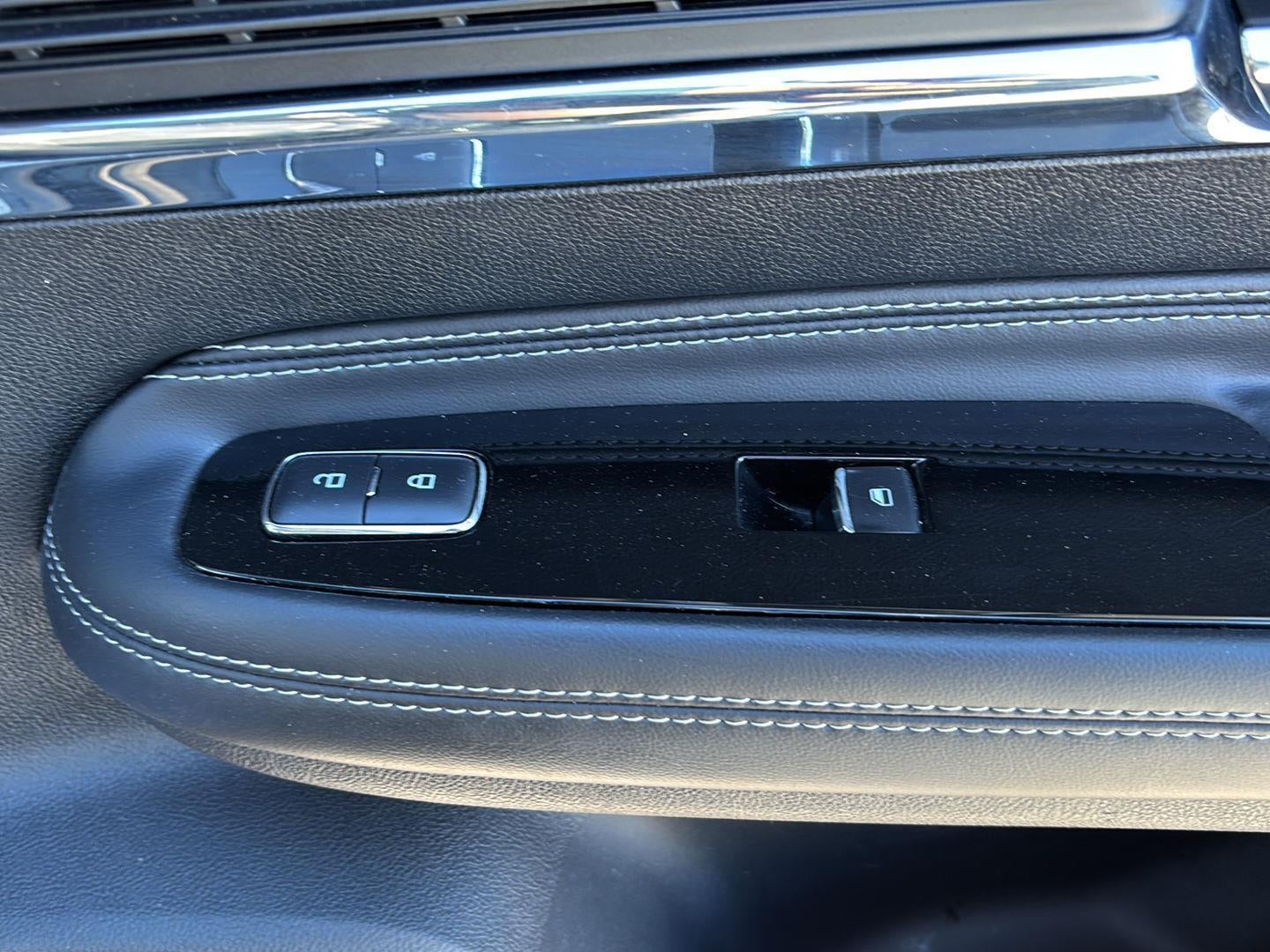 2022 Lincoln CORSAIR Base