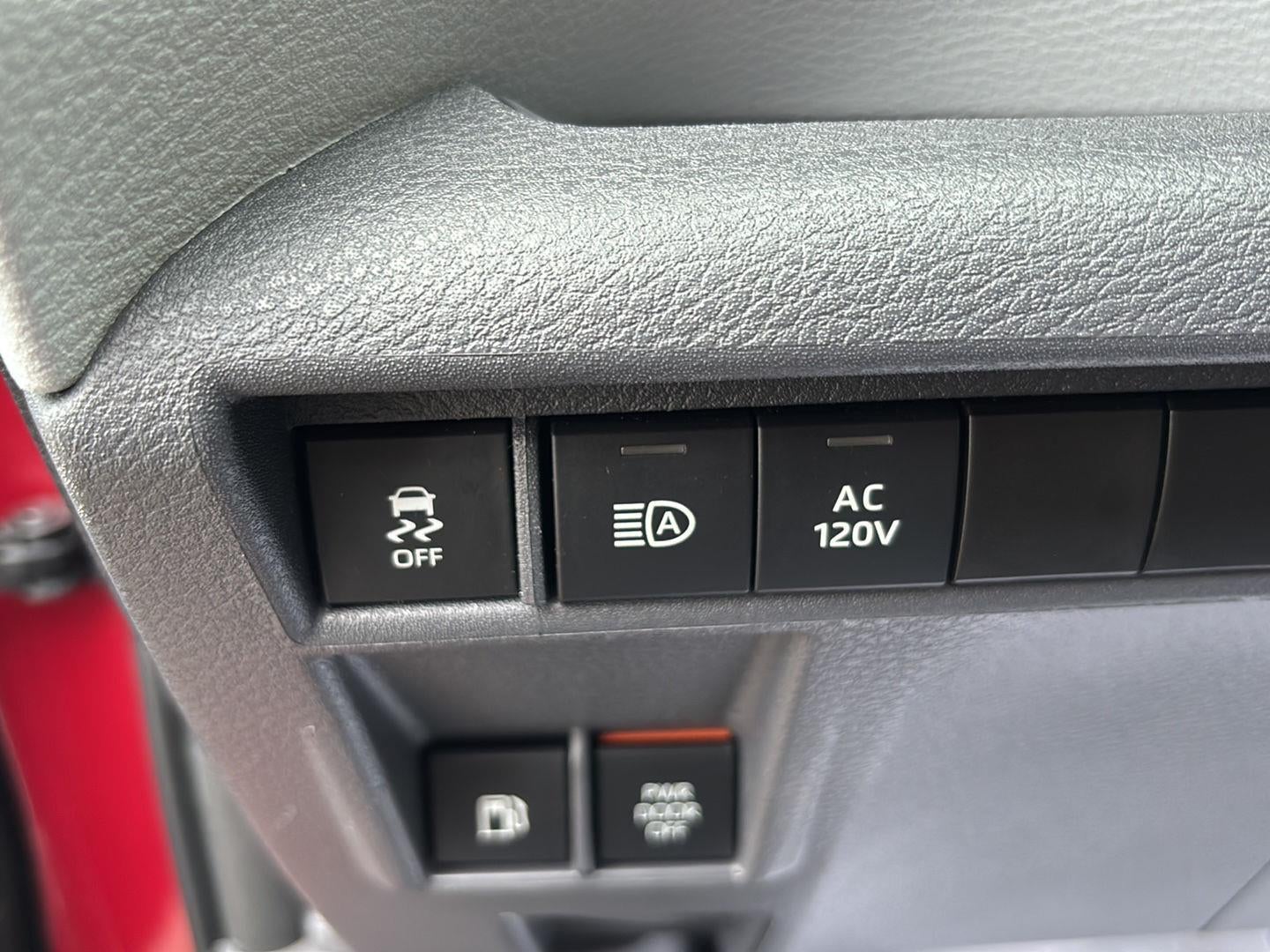2023 Toyota Sienna XSE