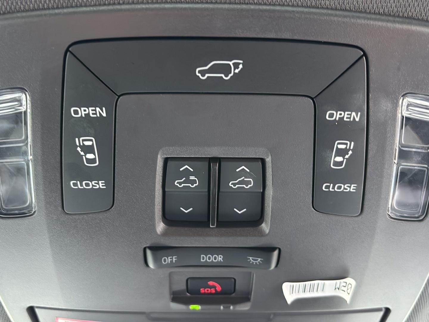 2023 Toyota Sienna XSE