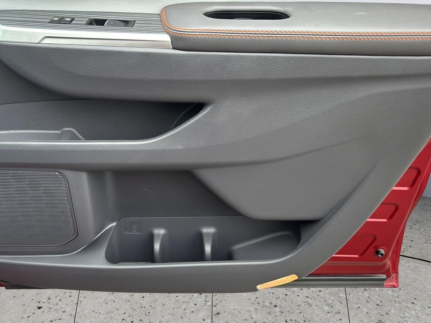 2023 Toyota Sienna XSE