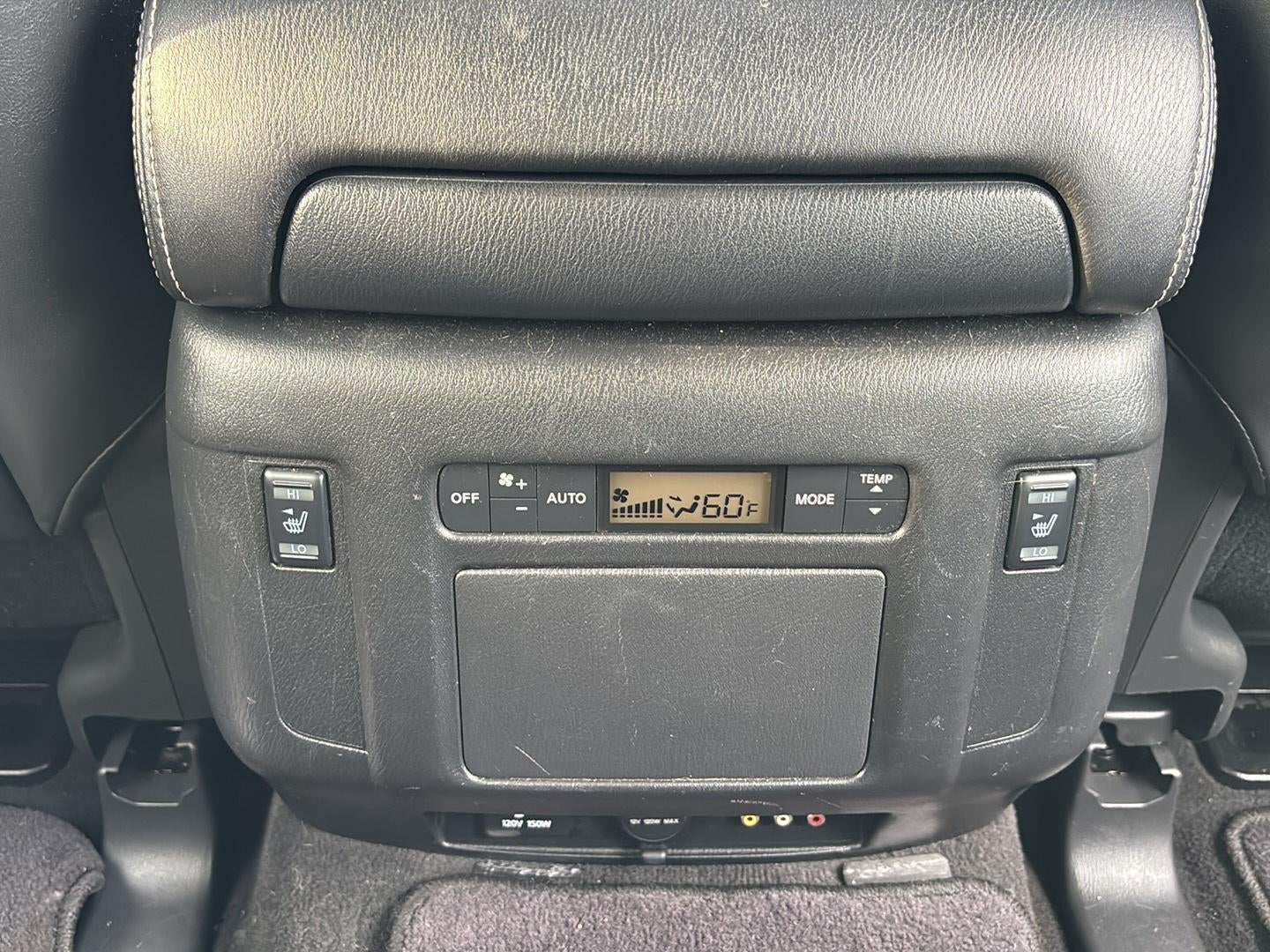 2017 INFINITI QX80 Base