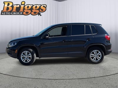 2013 Volkswagen Tiguan S w/Sunroof