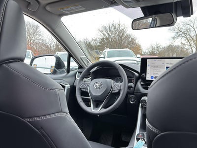 2025 Toyota RAV4 XLE Premium
