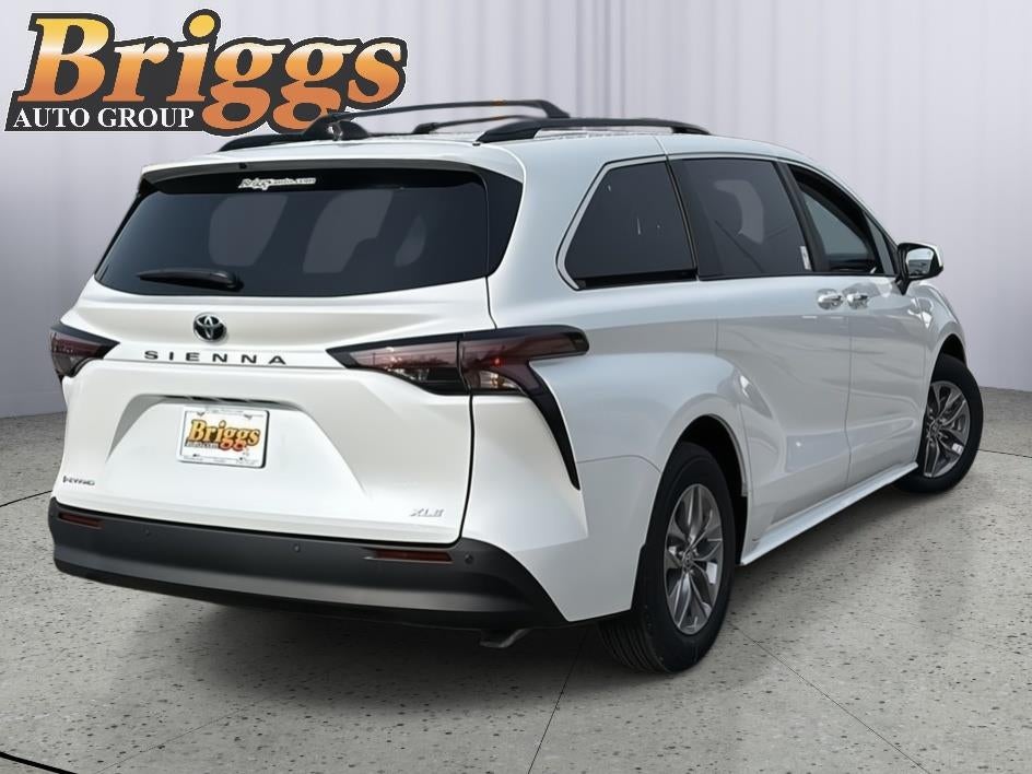 2026 Toyota Sienna XLE