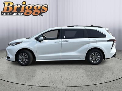 2026 Toyota Sienna XLE