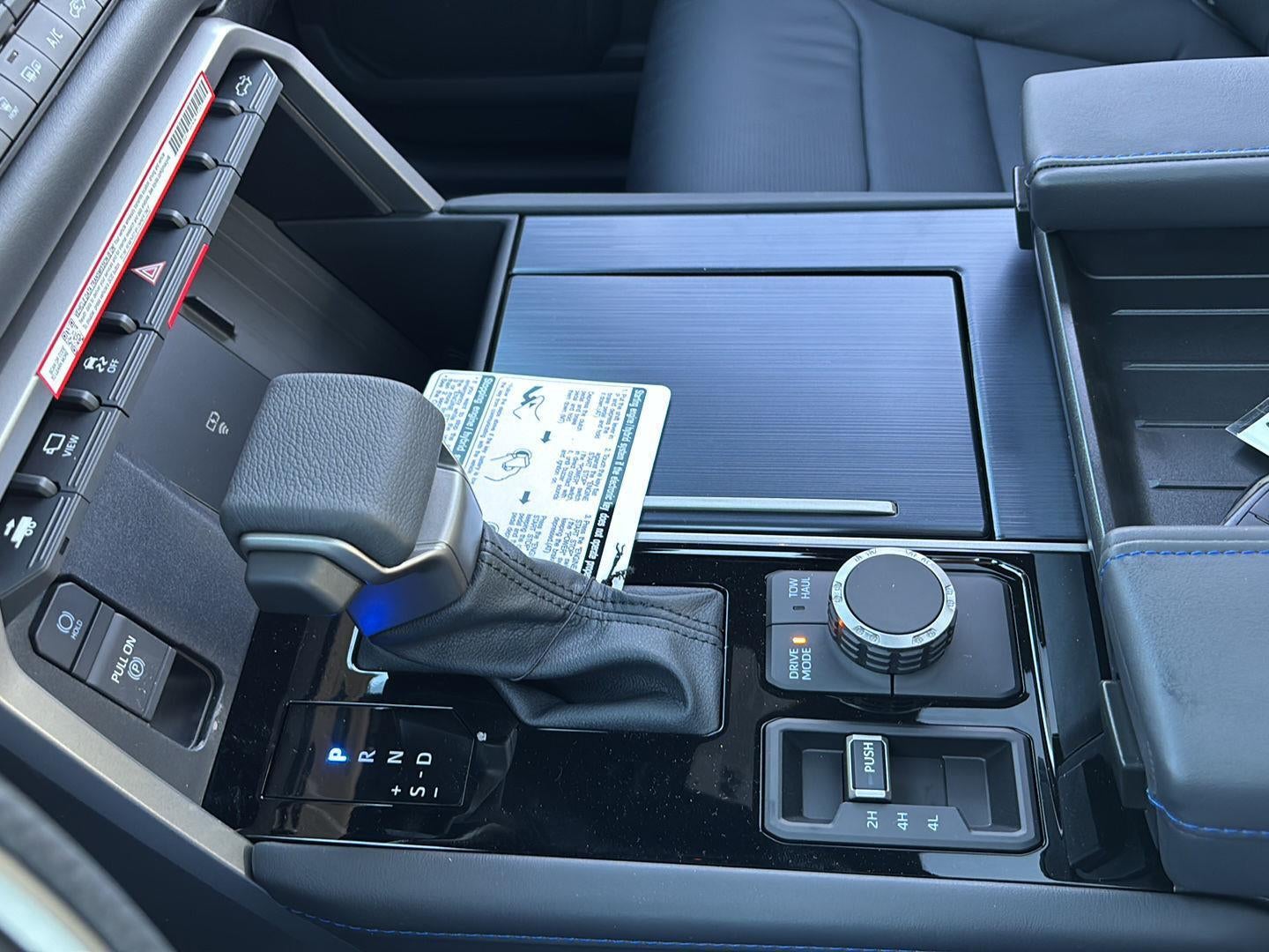 2026 Toyota Tundra i-FORCE MAX Tundra Platinum