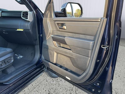 2026 Toyota Tundra i-FORCE MAX Tundra Platinum