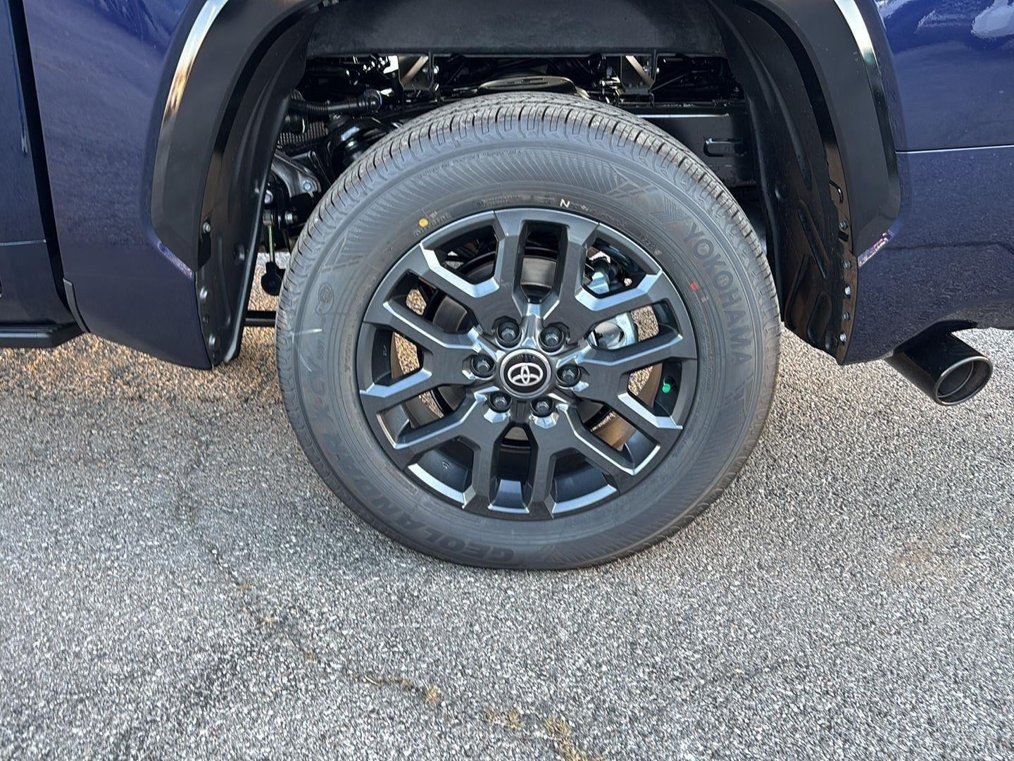 2026 Toyota Tundra i-FORCE MAX Tundra Platinum