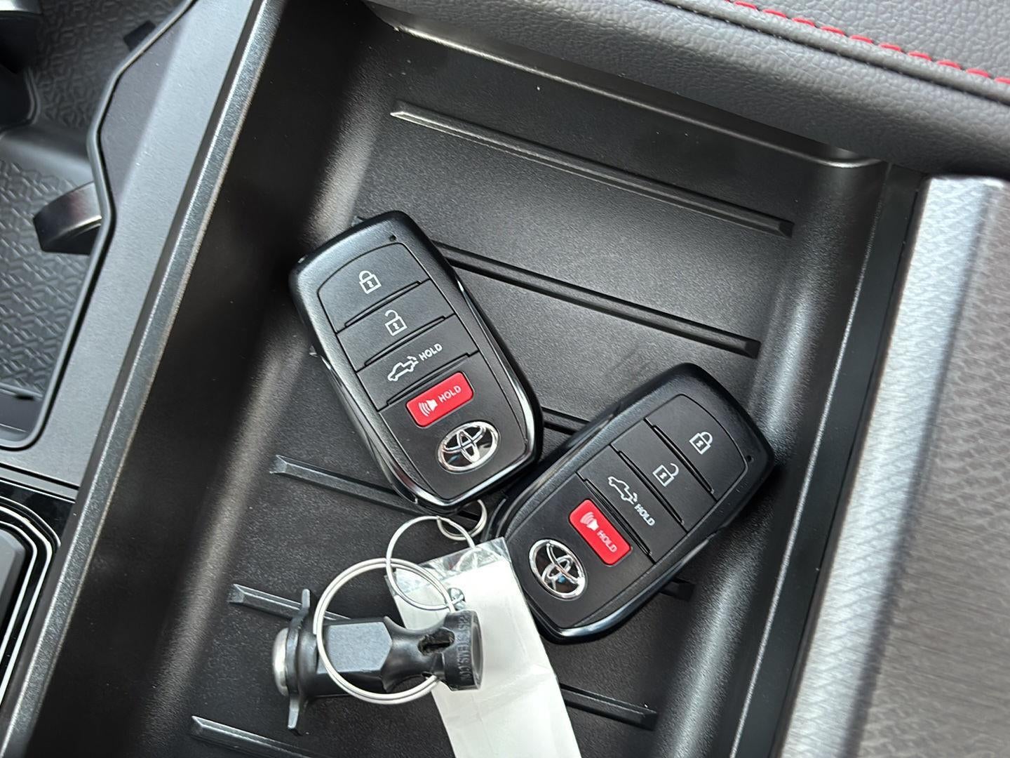 2026 Toyota Tundra i-FORCE MAX Tundra TRD Pro