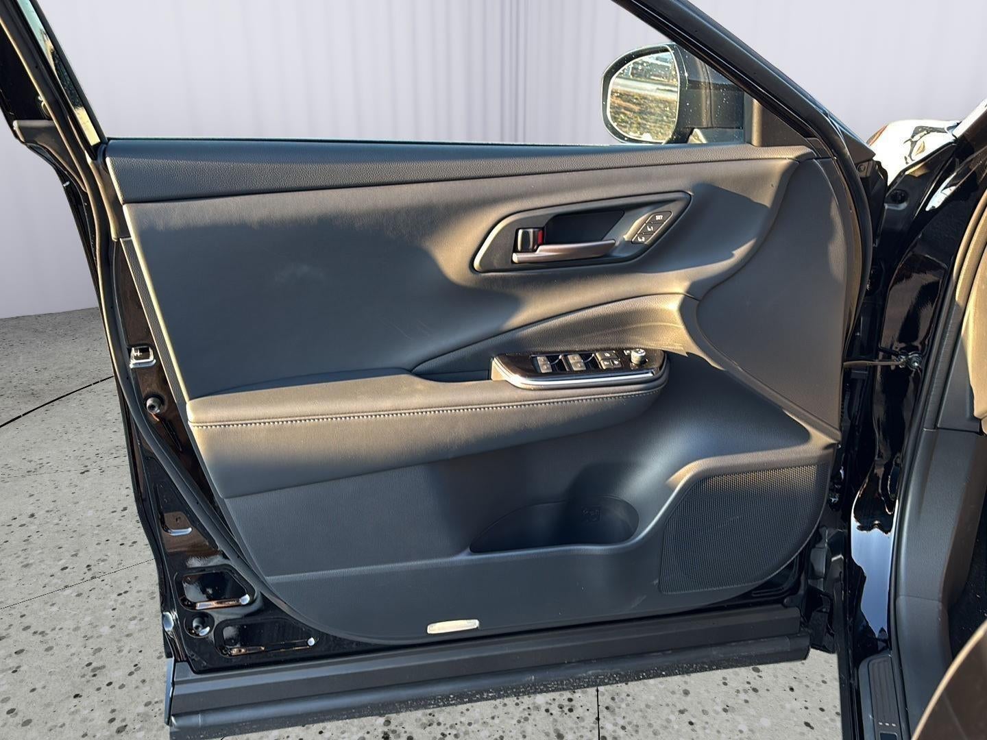 2025 Toyota Toyota Crown Signia Limited