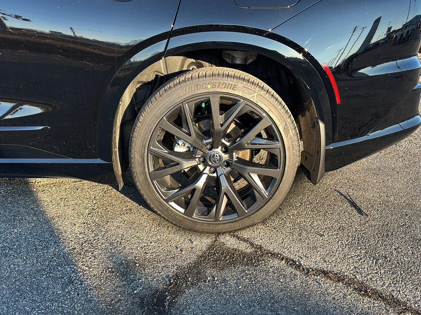 2025 Toyota Toyota Crown Signia Limited