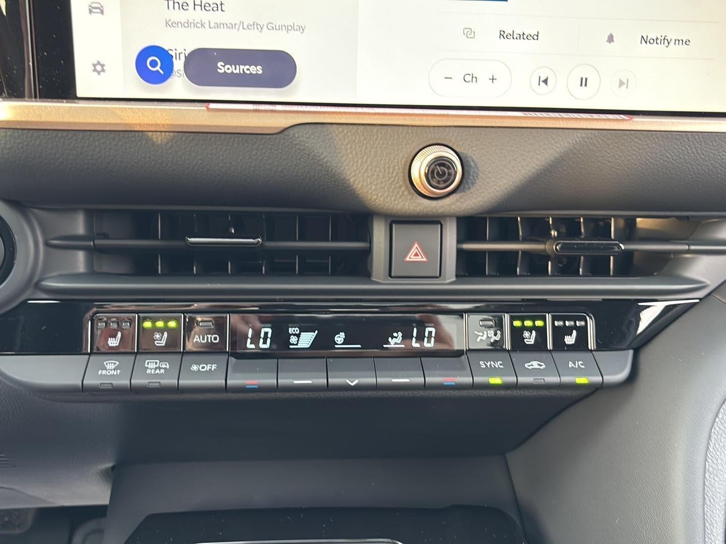 2026 Toyota Toyota Crown Signia Limited