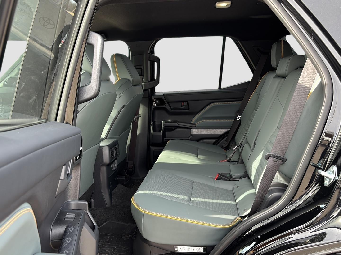 2025 Toyota 4Runner i-FORCE MAX 4Runner Trailhunter